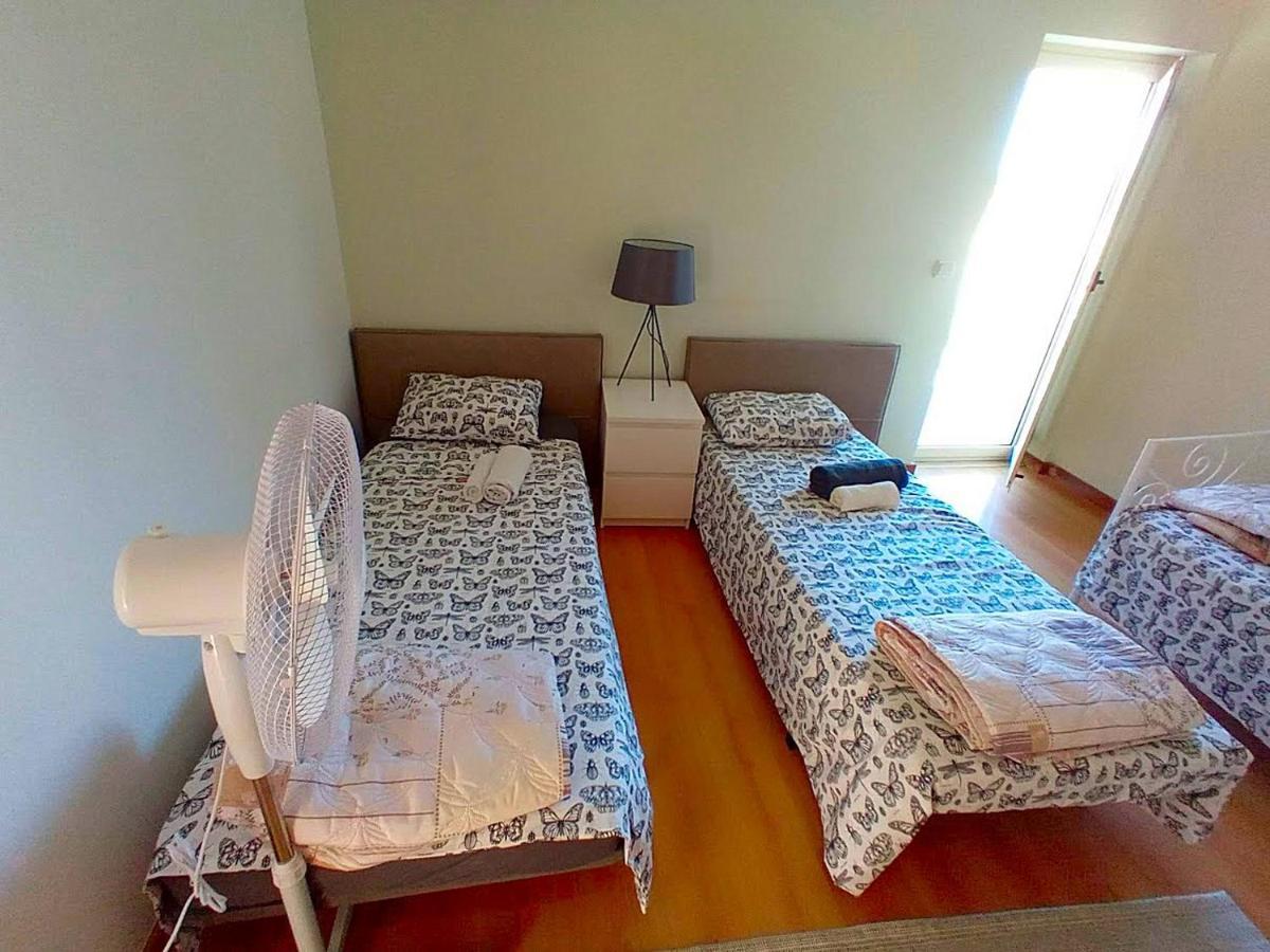 Вилла Sesimbra Charming Pool Duplex Bbk & Garden Экстерьер фото